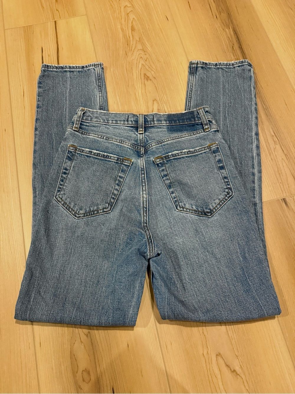 Abercrombie & Fitch 90s slim Straight Ultra High Rise Blue Denim Jeans Size 25/0 - Picture 4 of 8